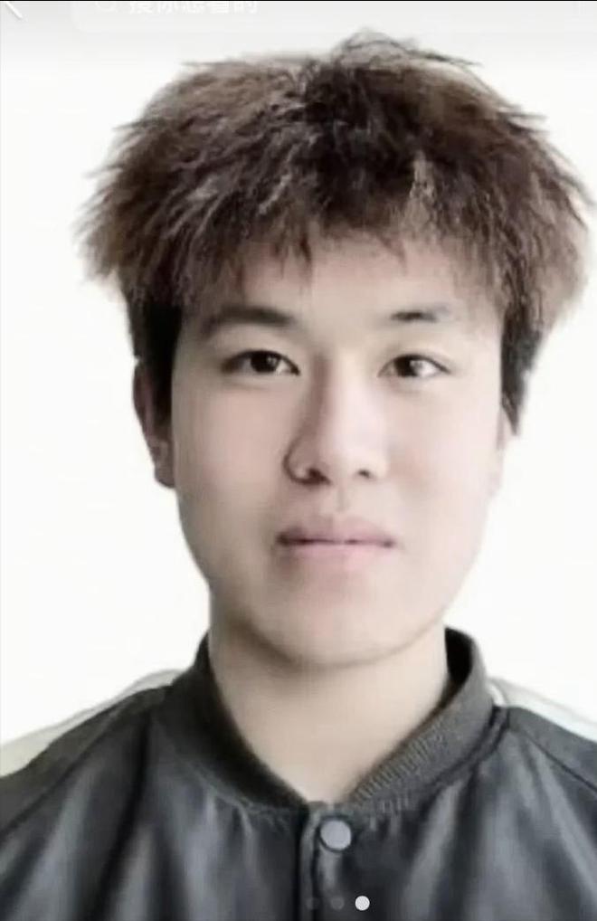 万悬赏没换回孩子的命母亲发文自称罪人瓦力棋牌游戏温州18岁富二代去世20(图13)